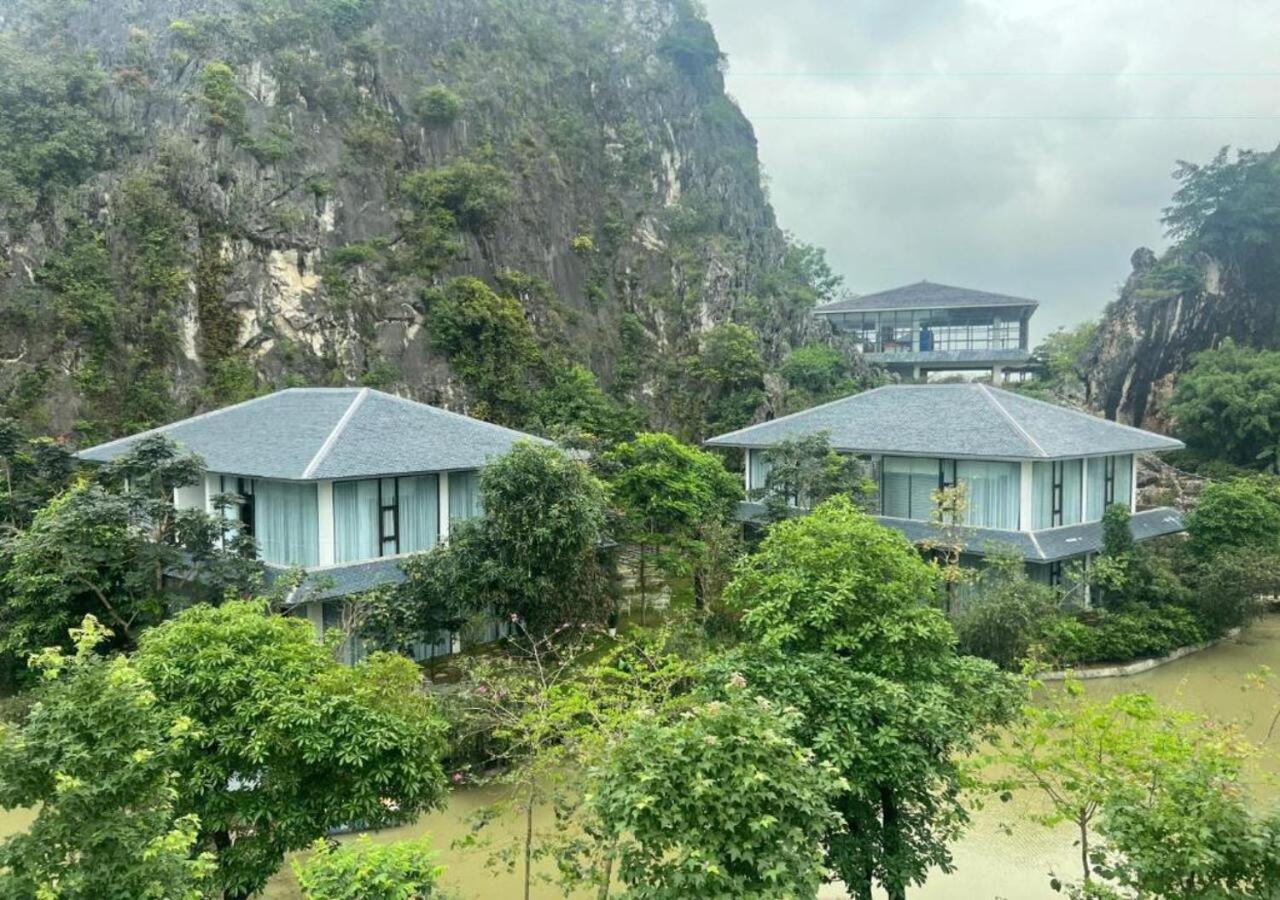 Minawa Kenhga Resort & Spa 宁平 外观 照片