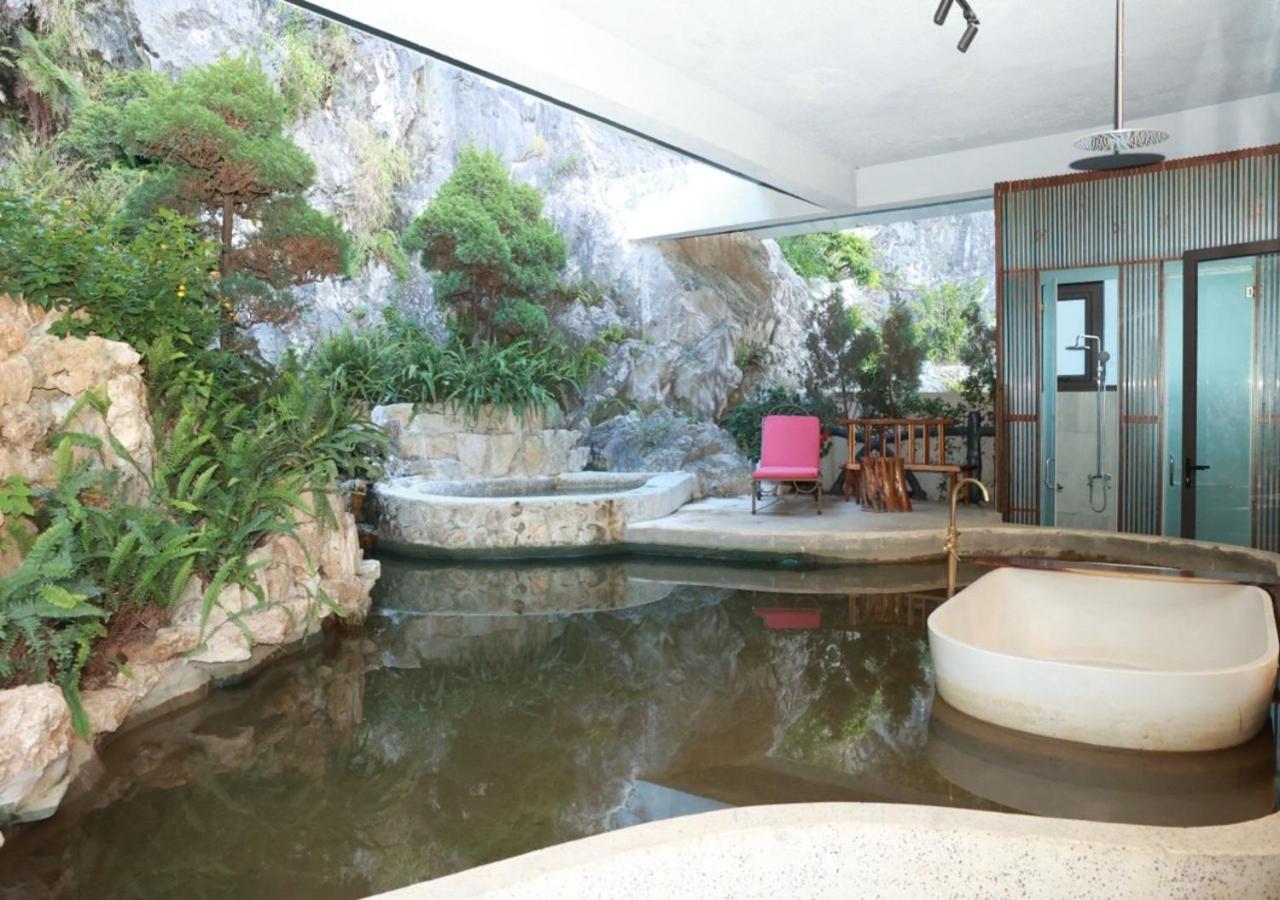 Minawa Kenhga Resort & Spa 宁平 外观 照片
