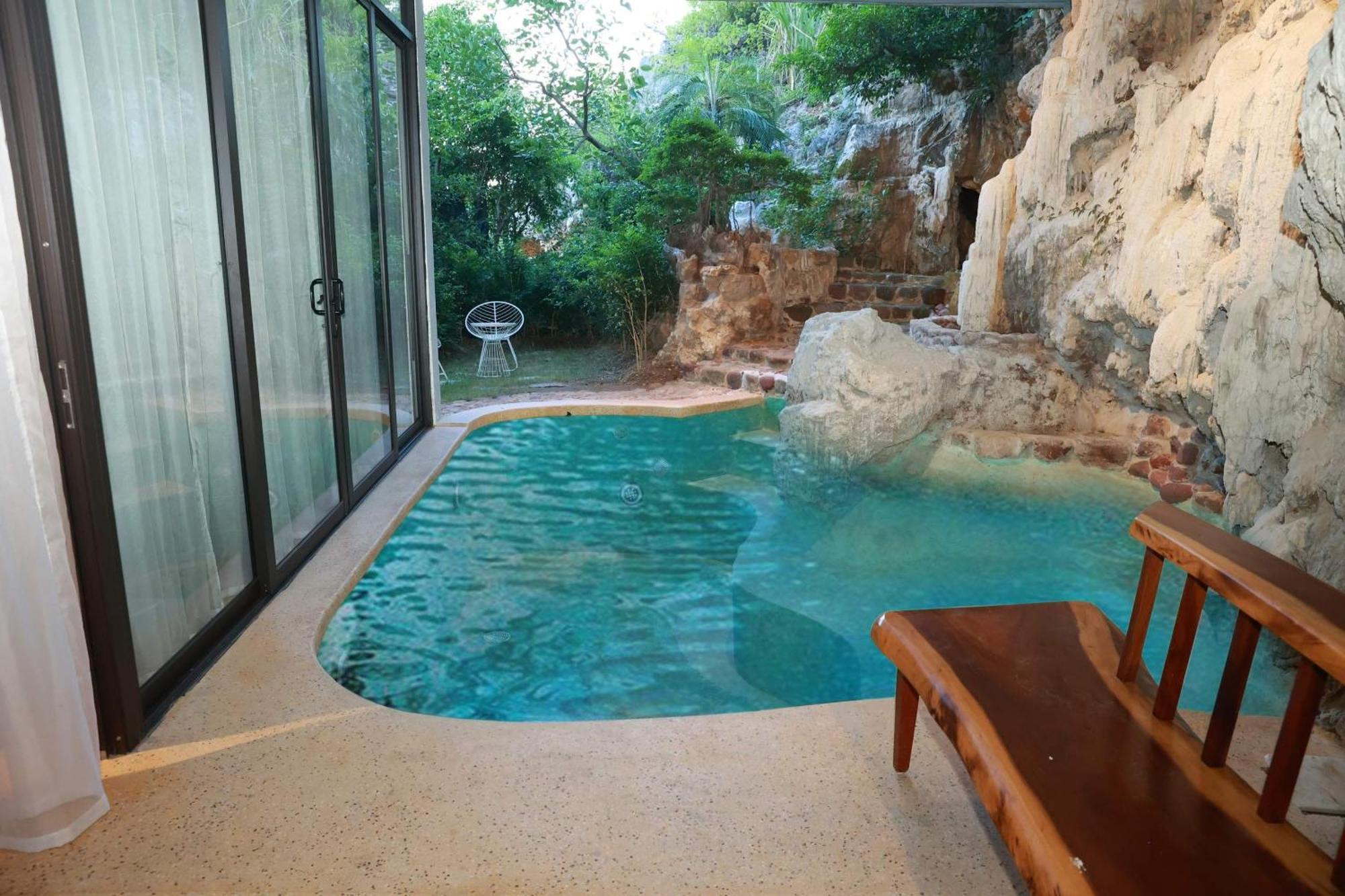 Minawa Kenhga Resort & Spa 宁平 外观 照片