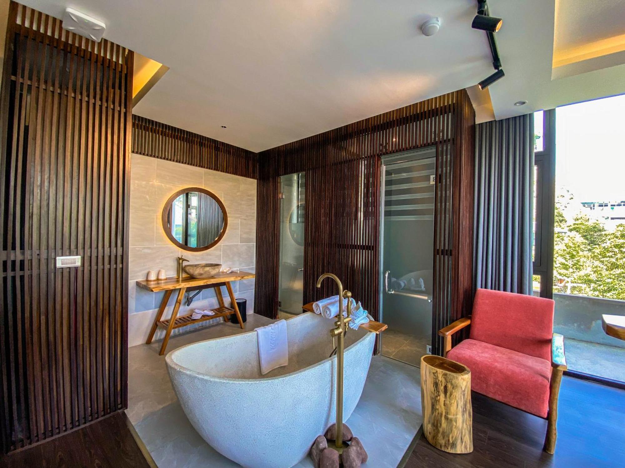 Minawa Kenhga Resort & Spa 宁平 外观 照片